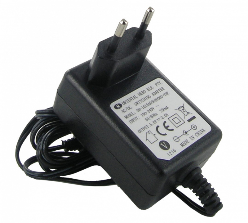 Фото Блок питания Yealink 5VDC, 2A Блок питания Yealink 5VDC, 2A